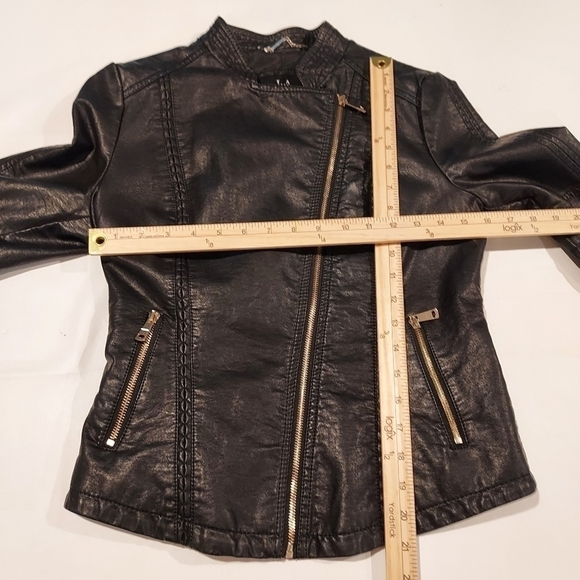 LA Collection black vegan leather motor trendy jacket sz XS - Picture 5 of 12